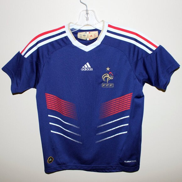 3/$88❤️unworn Adidas FRANCE 2009-11 home shirt soccer jersey Kids S Boys UK9-10Y - Picture 1 of 9